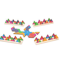 Domino Triangular Metal Box