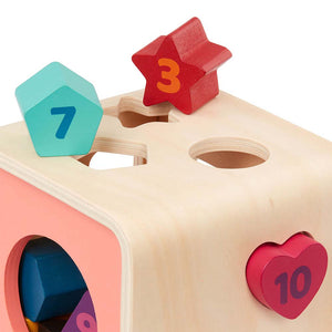 Cubo de encaje - figuras y números